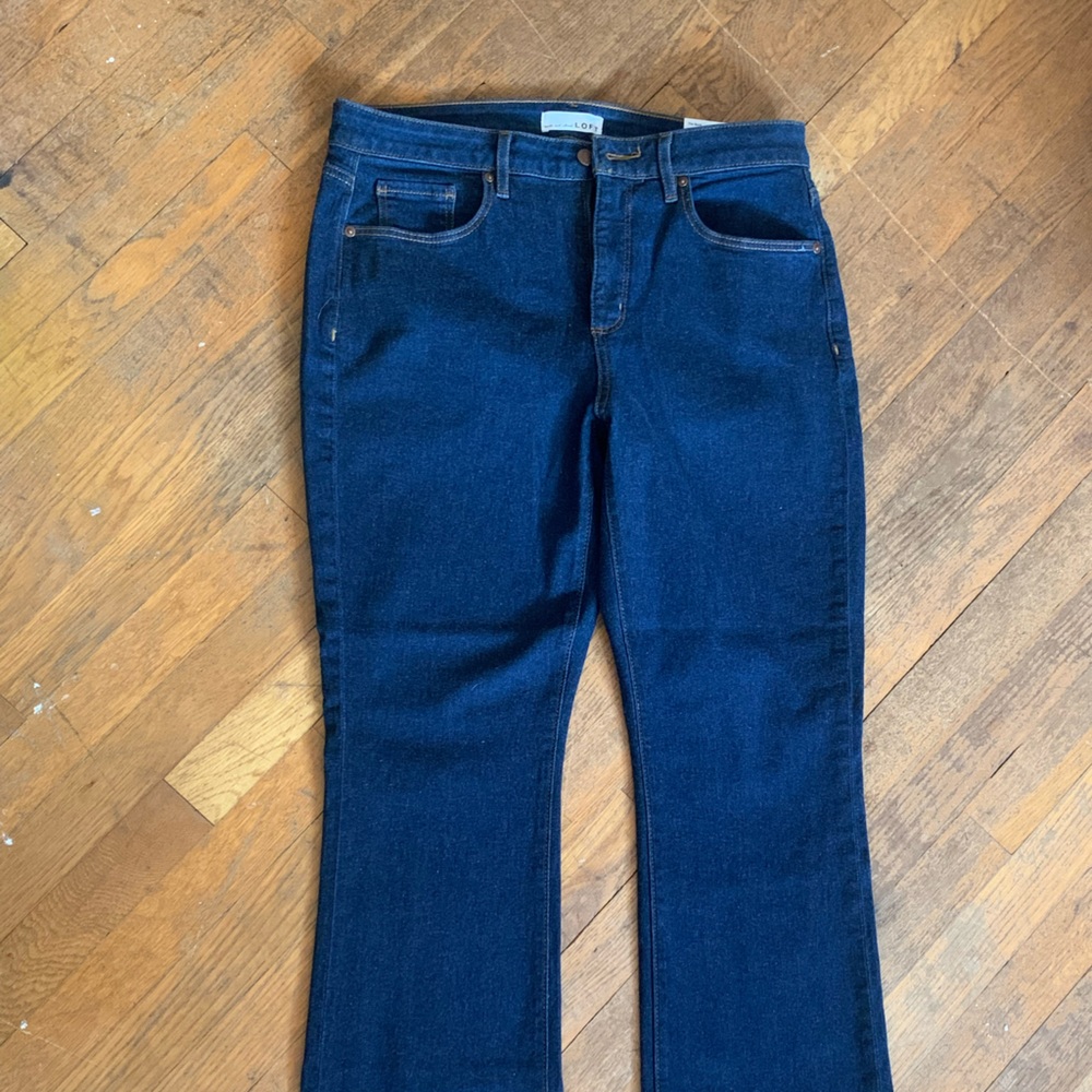 Never worn loft curvy jeans